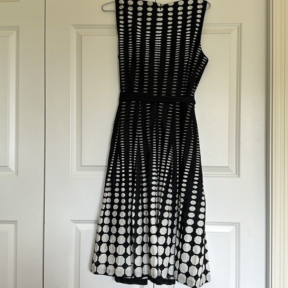 Anne Klein fit and flair dress sz 10 NWT Anne black White ombré Polka Dot Print - Picture 9 of 9